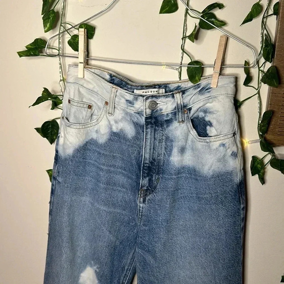 PacSun Tie Dye '90s Boyfriend Jeans - Picture 6 of 8